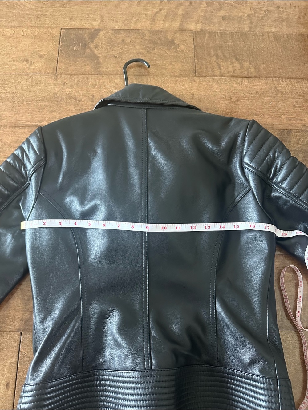 Women's Biker Style Black Leather Jacket - Picture 5 of 7